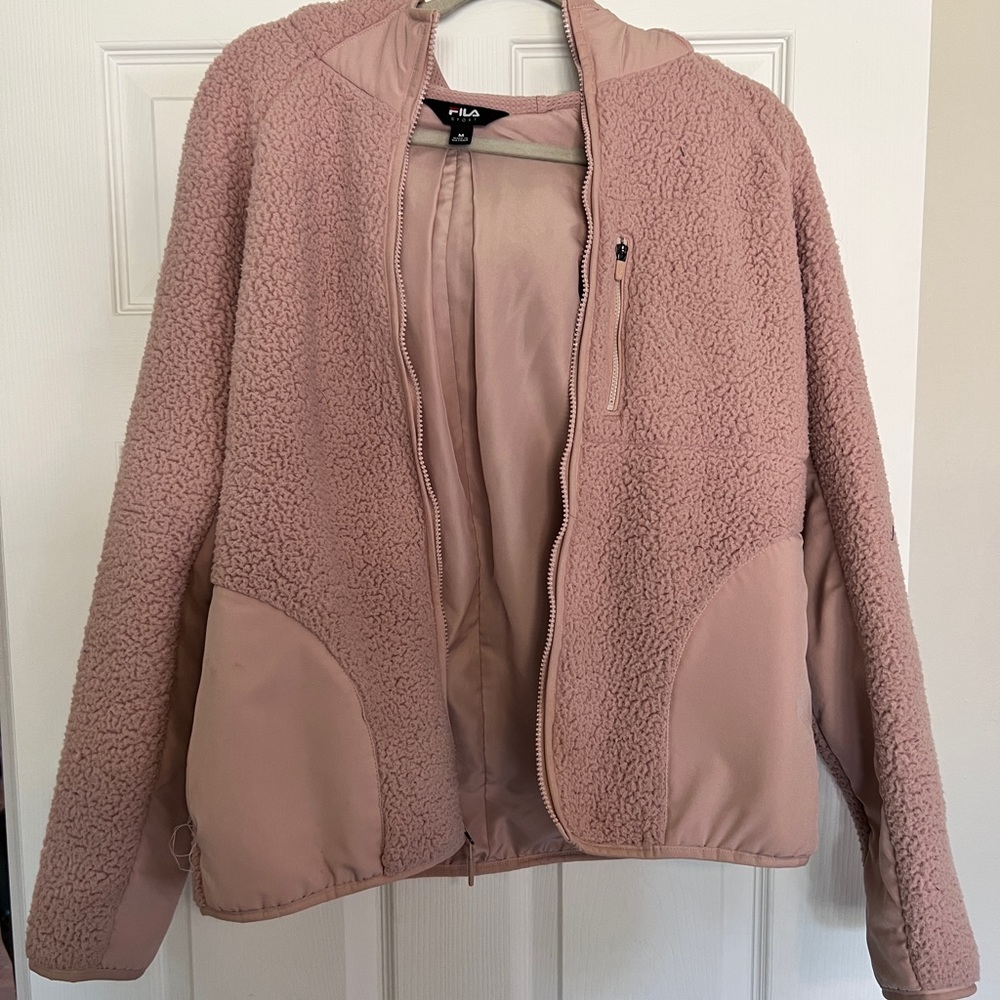 FILA SPORT PINK JACJET HARDLY WORN